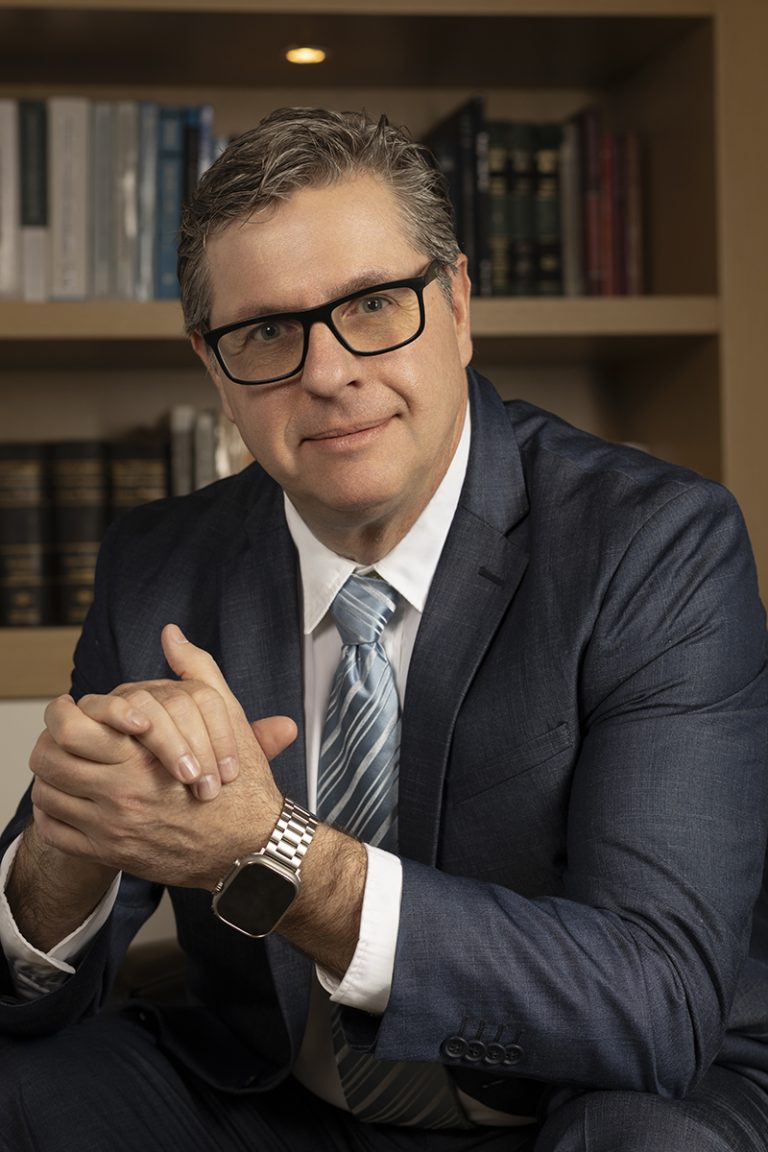 Dr. José Ricardo Vanzin
